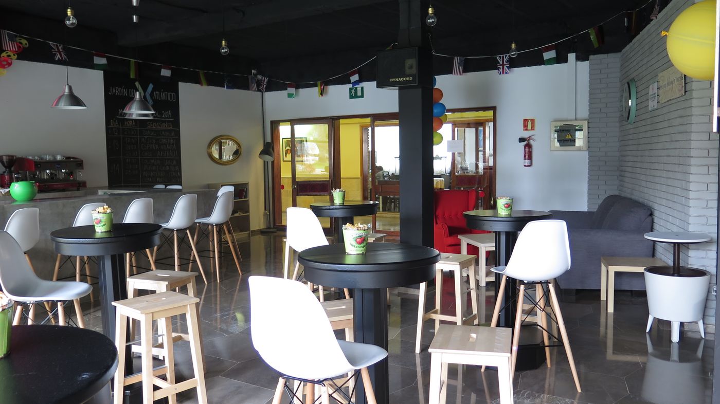 Jardin-del-Atlantico-Bar-54