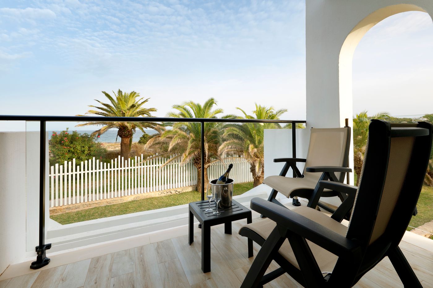 Grand Palladium White Island 