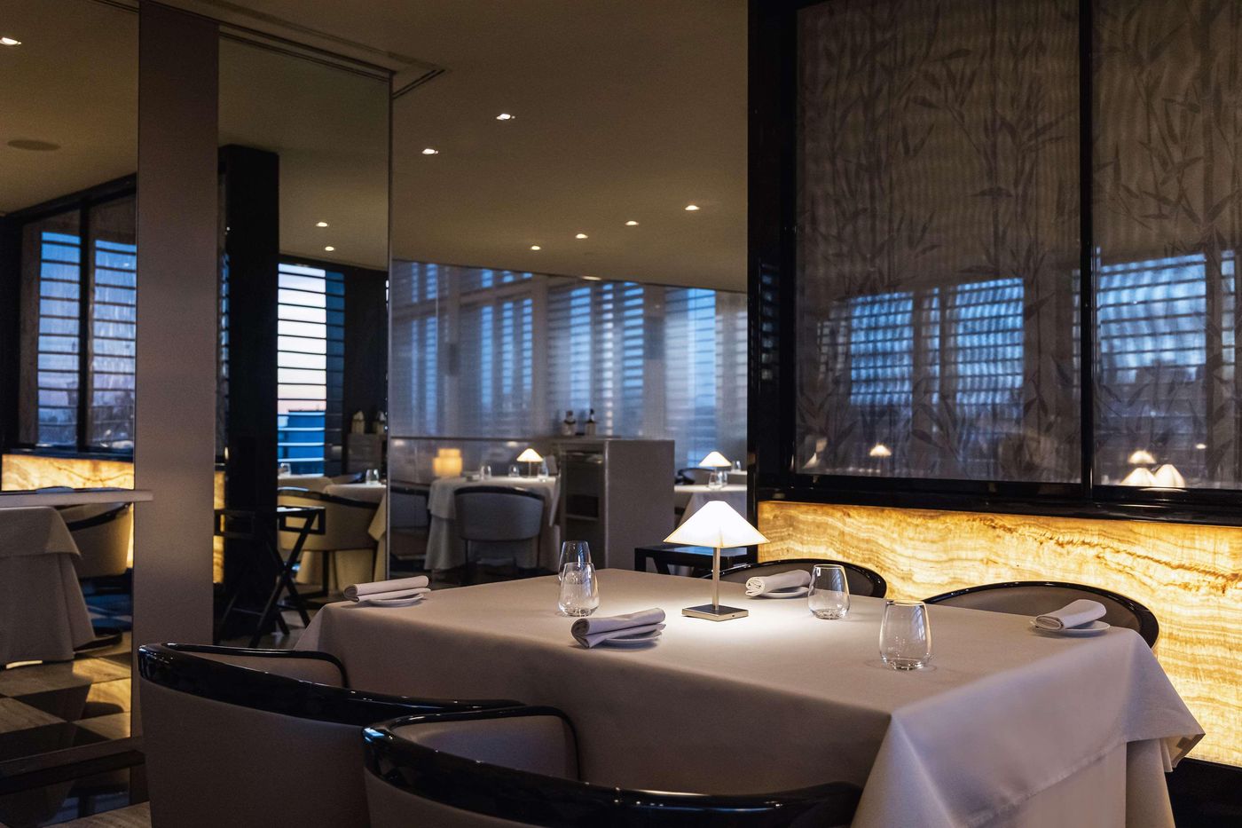 Armani-Hotel-Milano-Restaurant-63