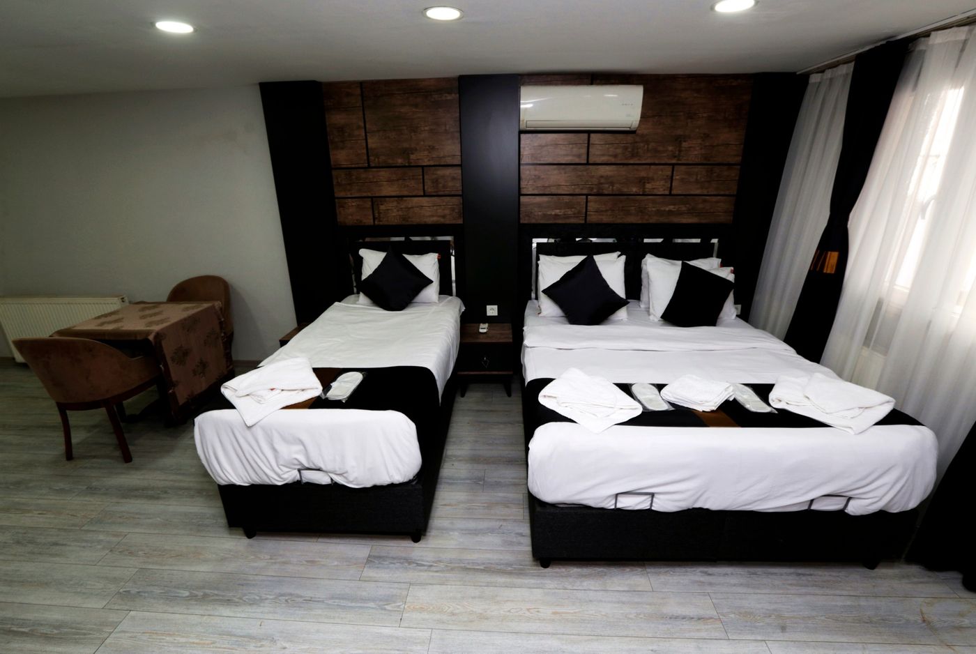 Mila-Suites-Taksim-Room-13