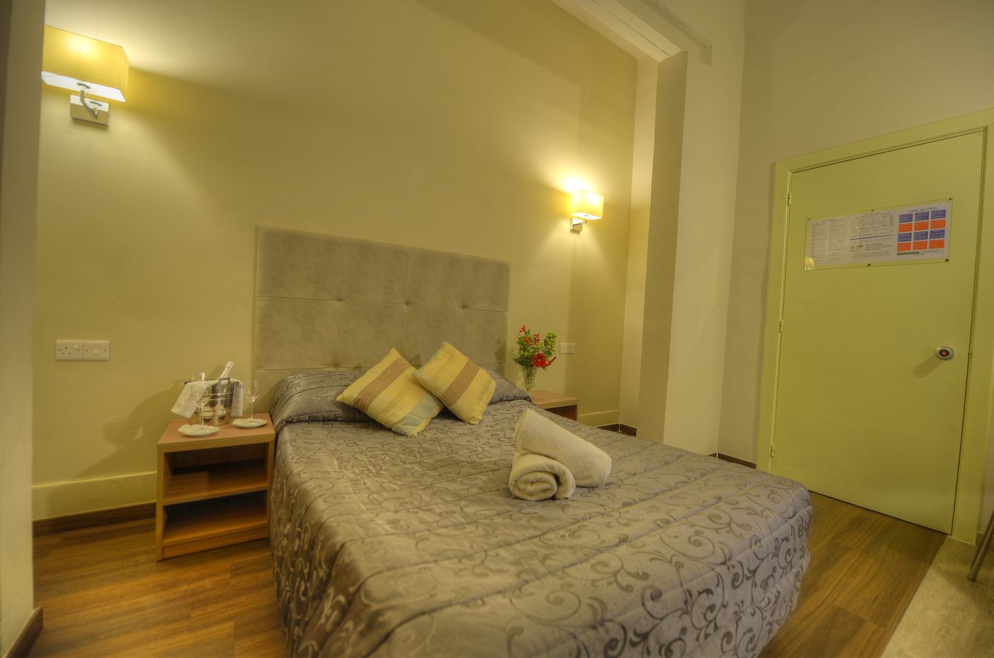 Europa-Hotel-Room-26