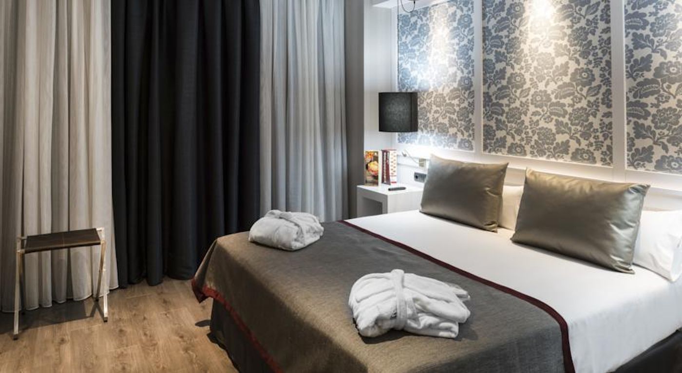 Catalonia Barcelona Plaza