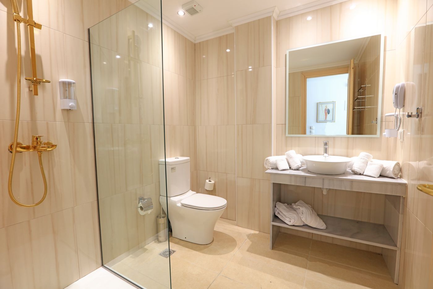  HOTEL CAVOMARINA Updated Rooms