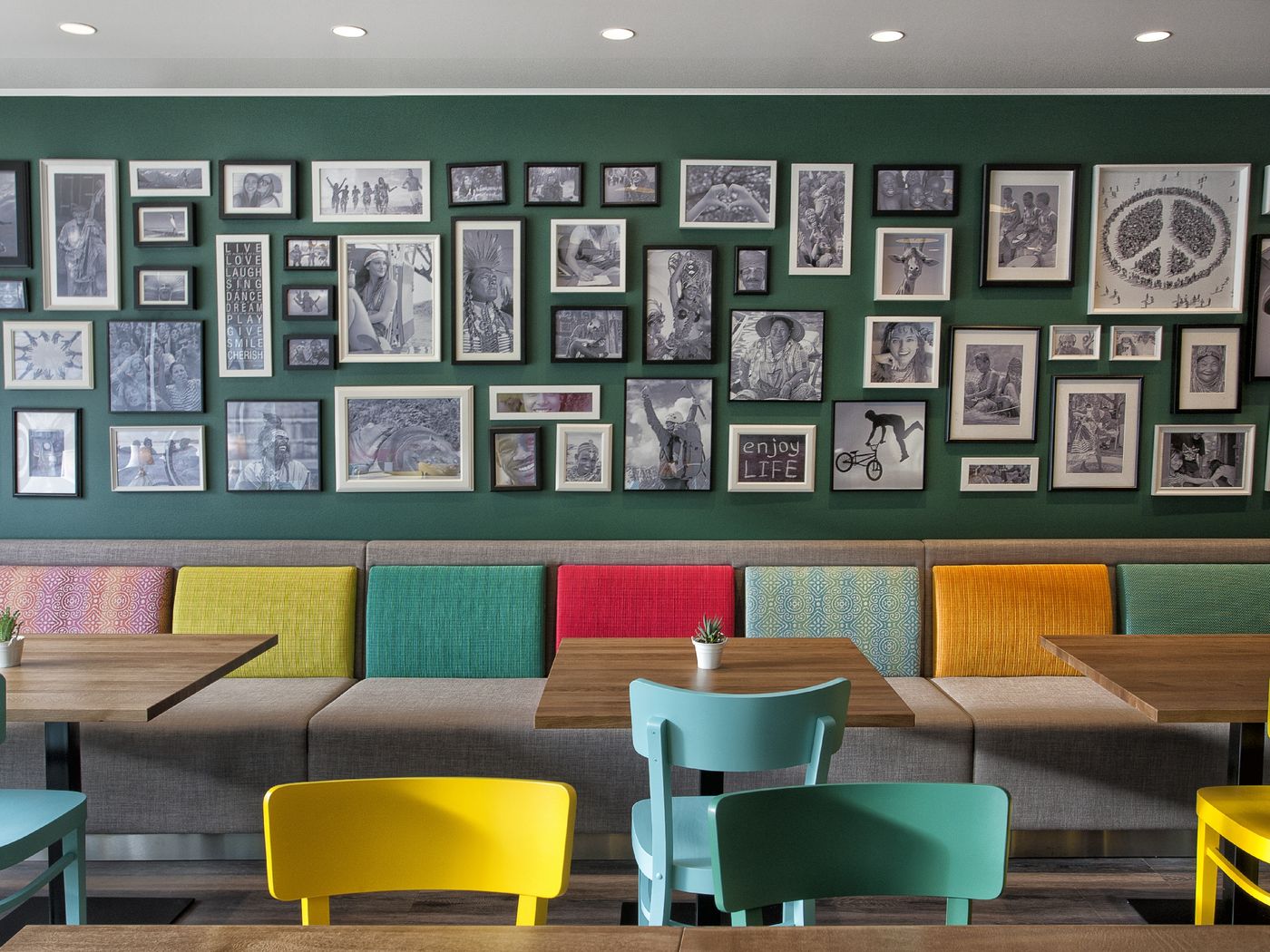 Tallink-Express-Restaurant-10