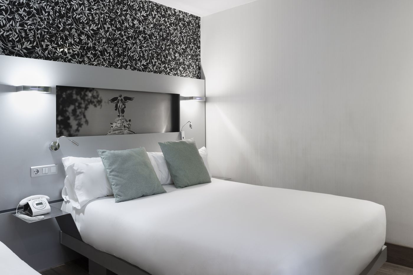 Petit-Palace-Plaza-Mayor-Room-16