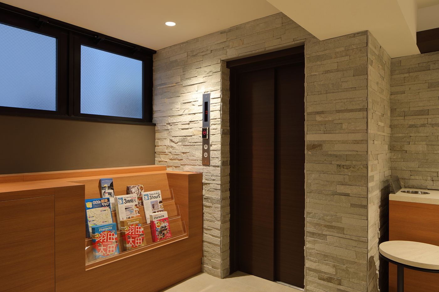 Red Roof Inn Kamata Haneda Tokyo-Japan-Tokyo-General view-2