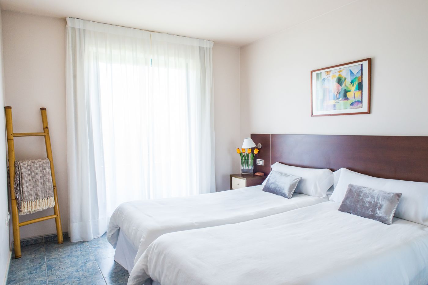 Dunas de Liencres Apartamentos-Spain-Boo De Pielagos Sant-Room-4