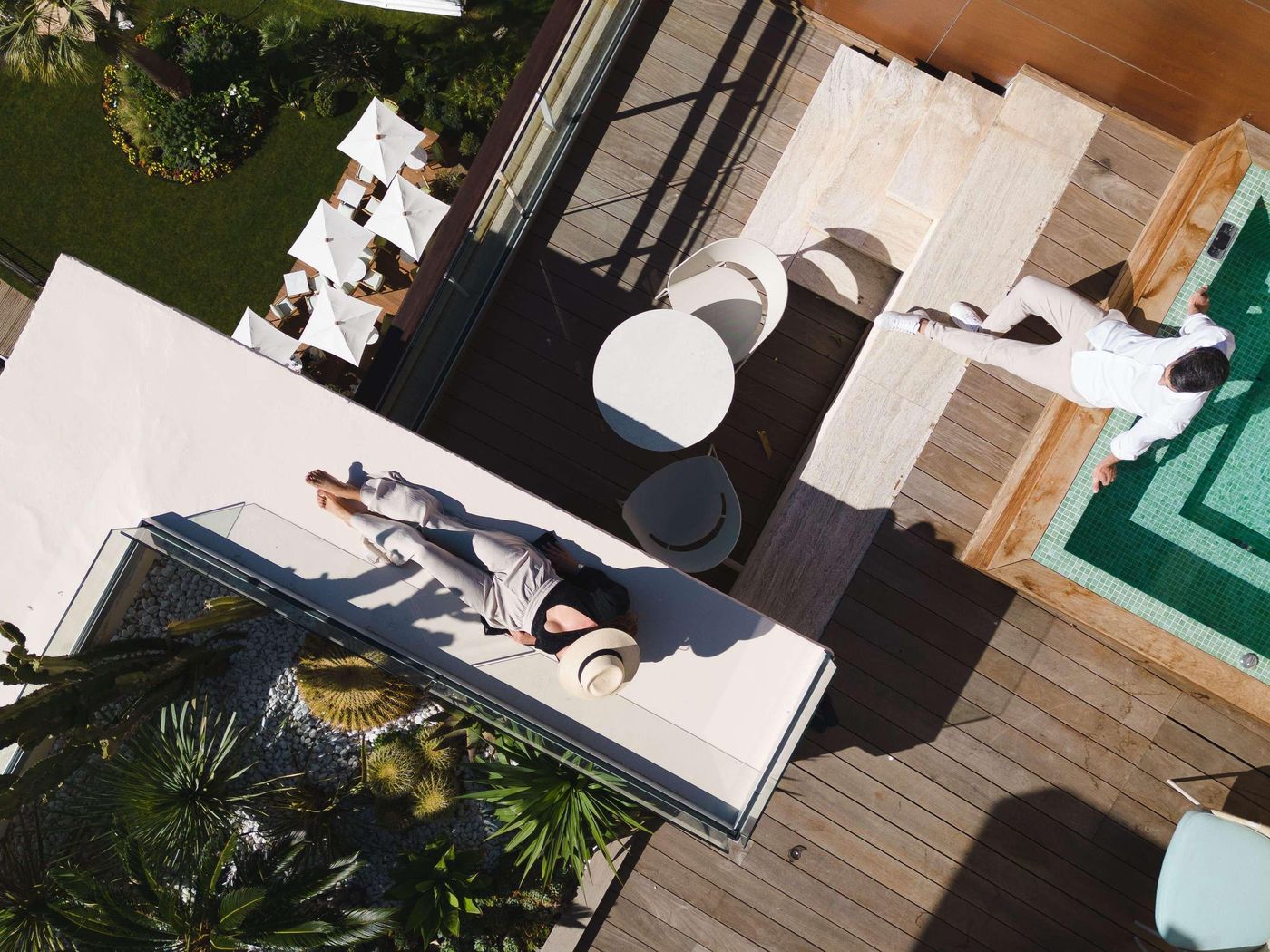 Le-Grand-Hotel-Room-1