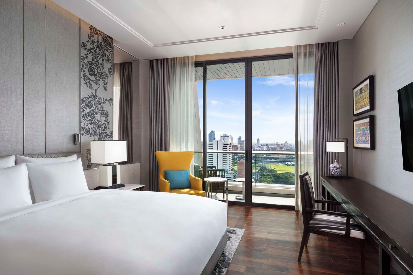Sindhorn-Kempinski-Bangkok-Room-37