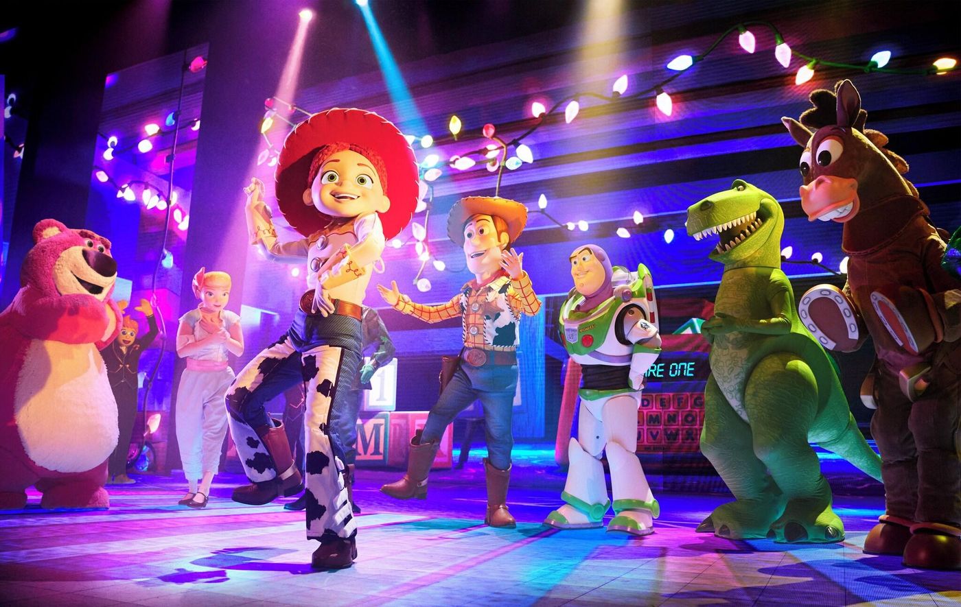 Disney-s-Hotel-New-York-General-view-40