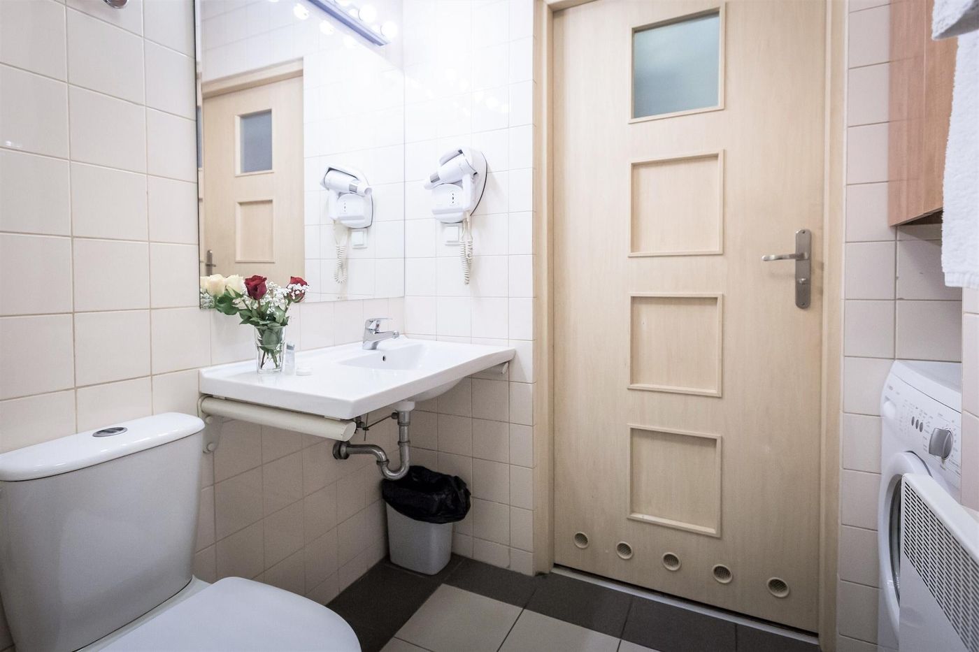 Warsaw---Apartments-Apartamenty-Sadyba-Room-28