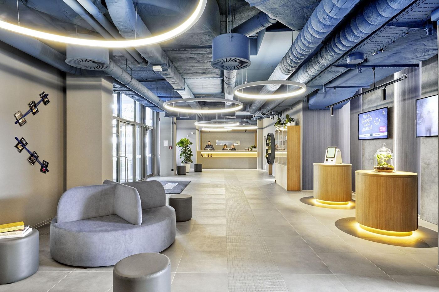 H2 Hotel Dusseldorf Seestern - Germany - DÃ¼sseldorf - Lobby - 2