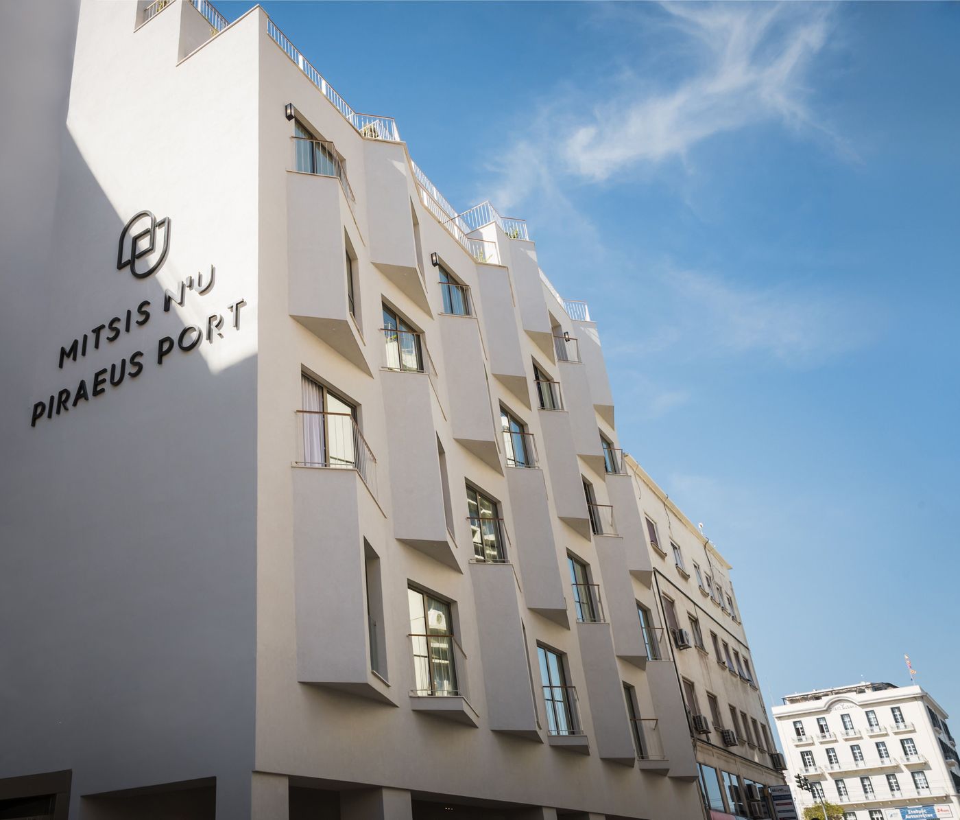 Mitsis N'u Piraeus Port