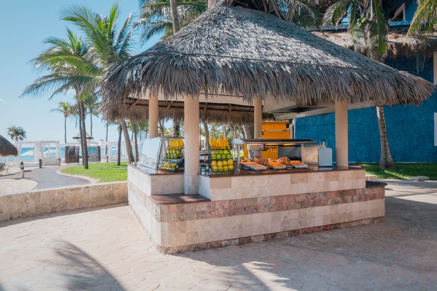 Iberostar-Waves-Quetzal-Bar-82