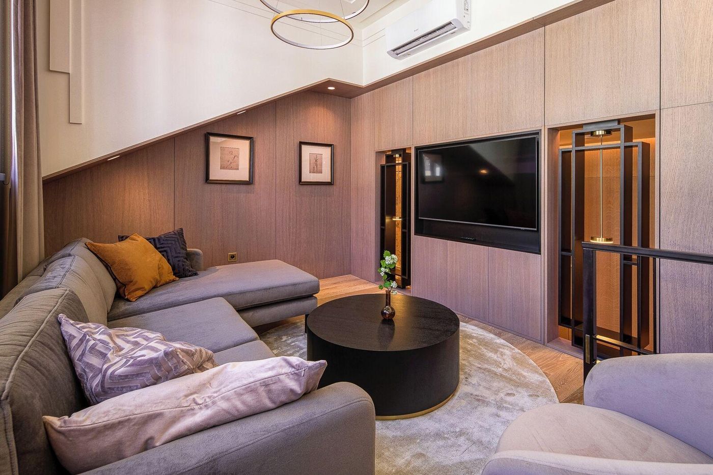 Art-Boutique-ApartHotel-Room-23