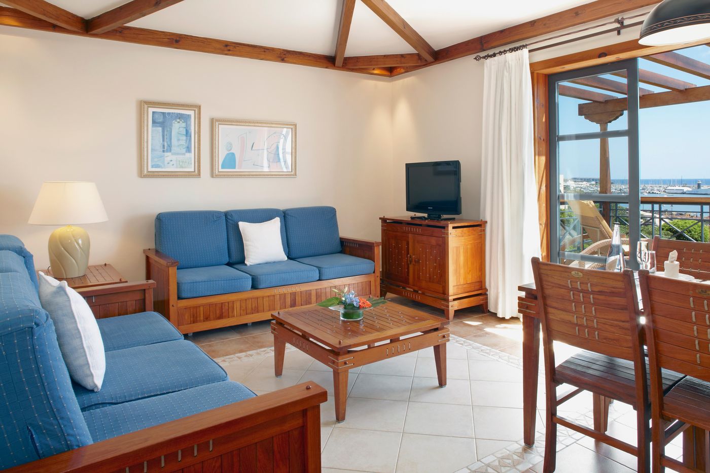 Princesa-Yaiza-Suite-Hotel-Resort-Room-16