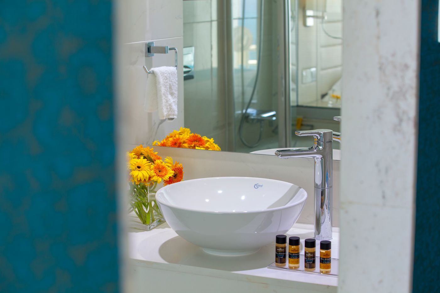 King-Evelthon-Beach-Hotel-and-Resort-Room-51