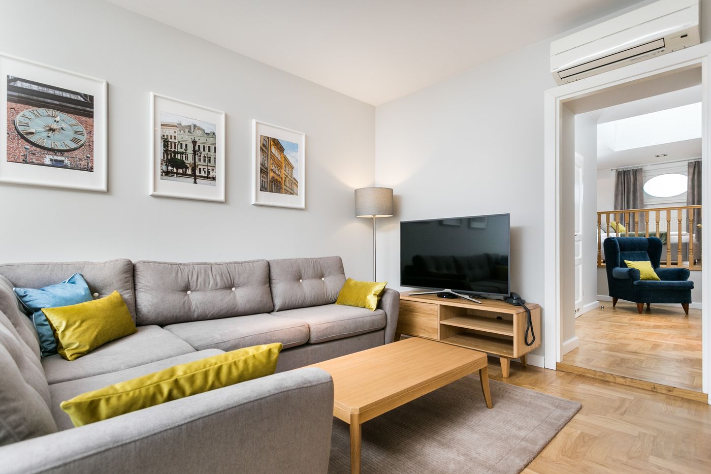 Venetian-House-Market-Square-Aparthotel-Room-56