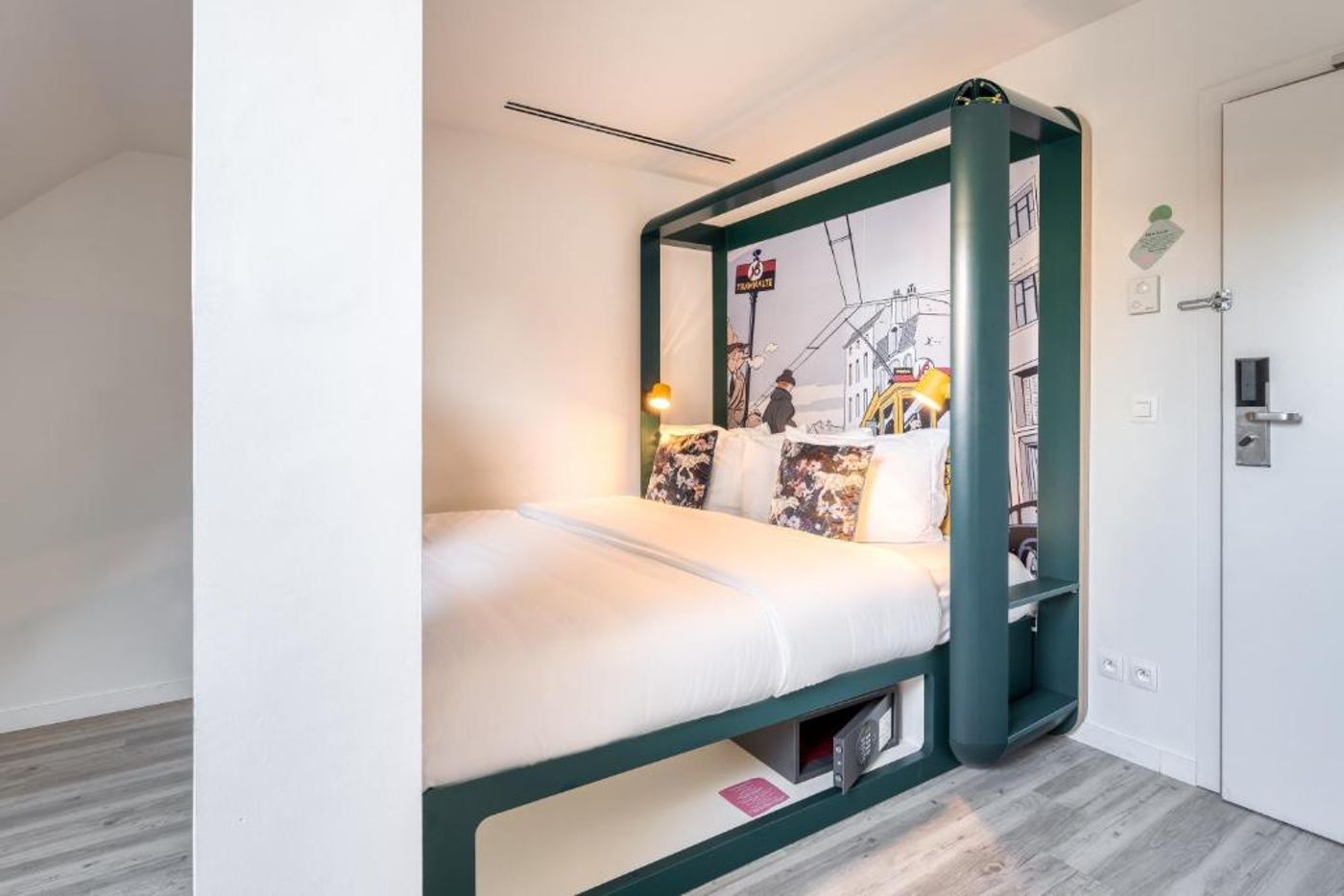 B-B-Hotel-Brussels-Centre-Louise-Room-31