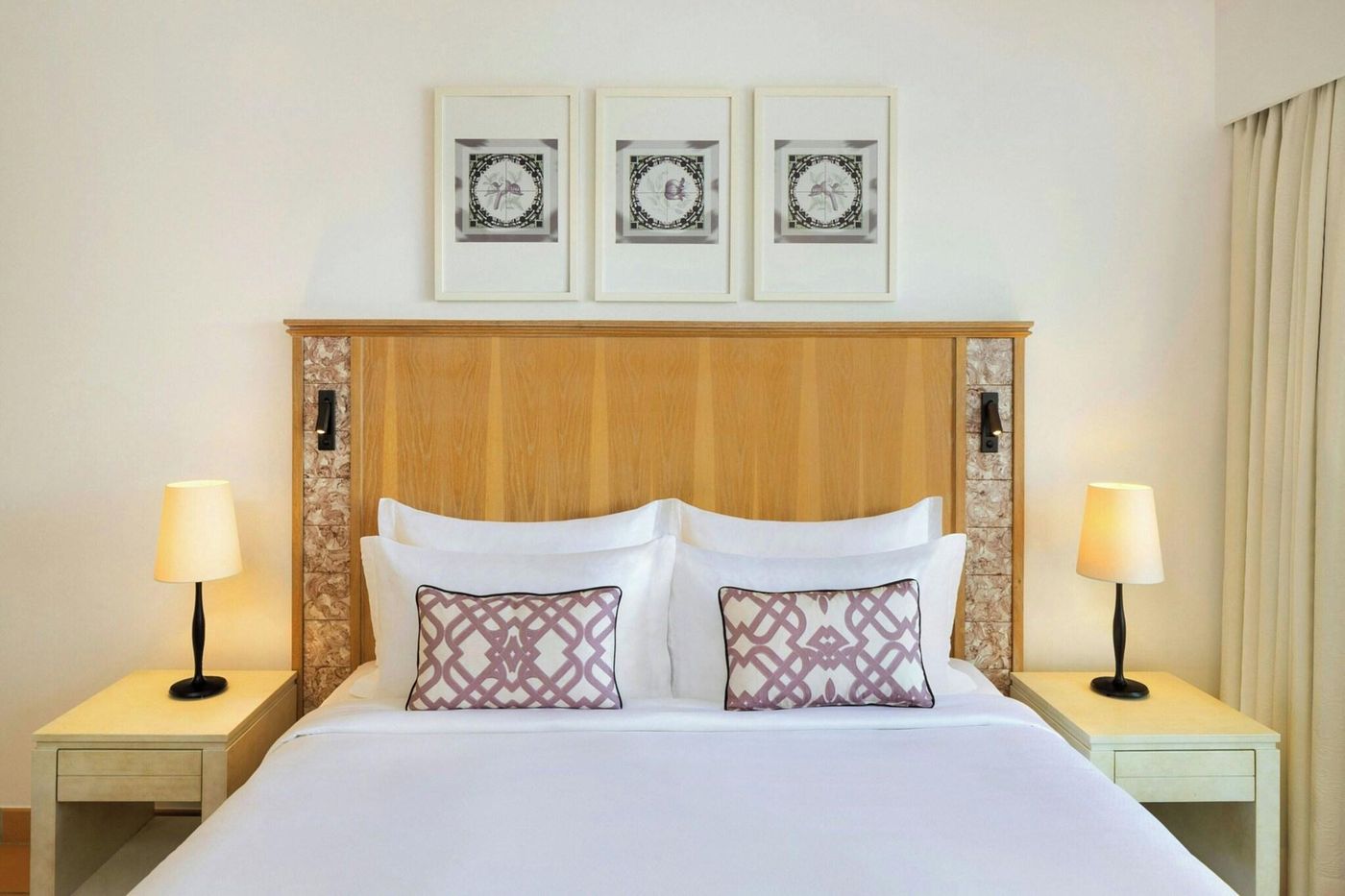 Pine-Cliffs-Hotel--a-Luxury-Collection-Resort-Room-37