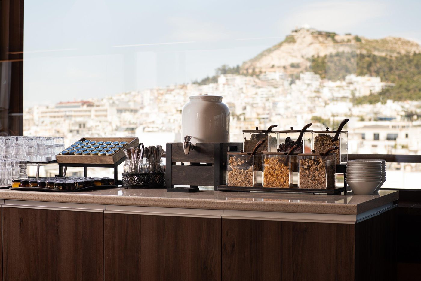Crowne-Plaza-Athens-Restaurant-20