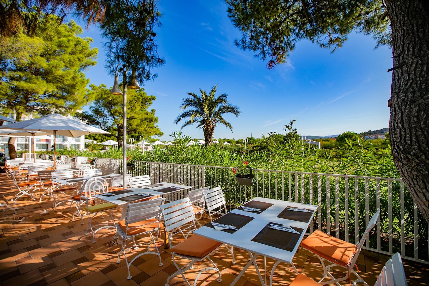 Amadria-Park-Hotel-Jakov-Restaurant-11