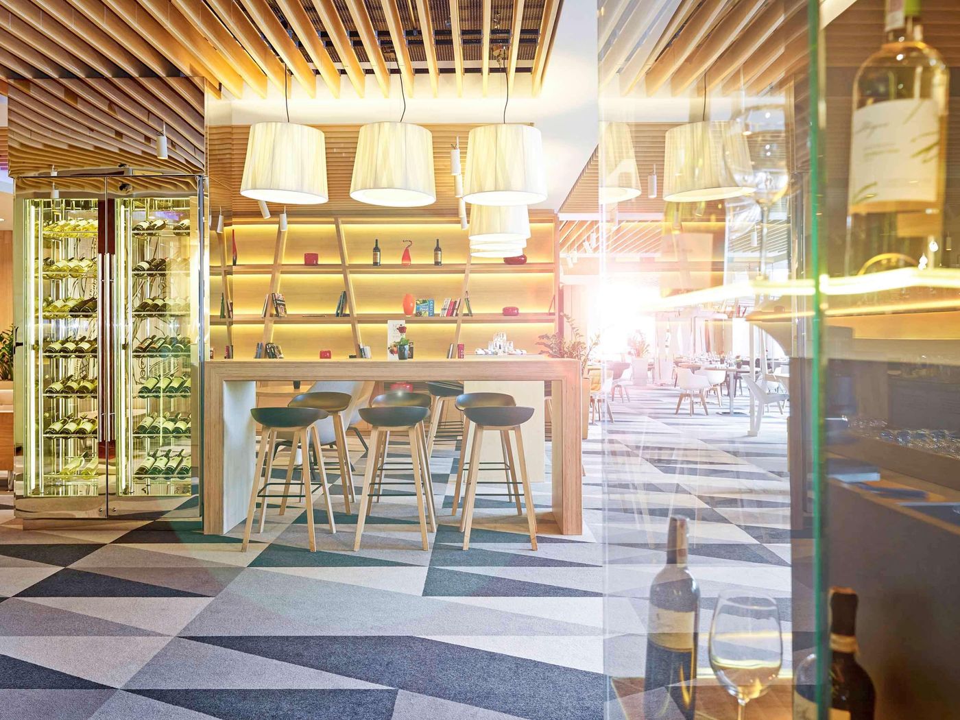 Novotel-Warszawa-Centrum-Bar-24