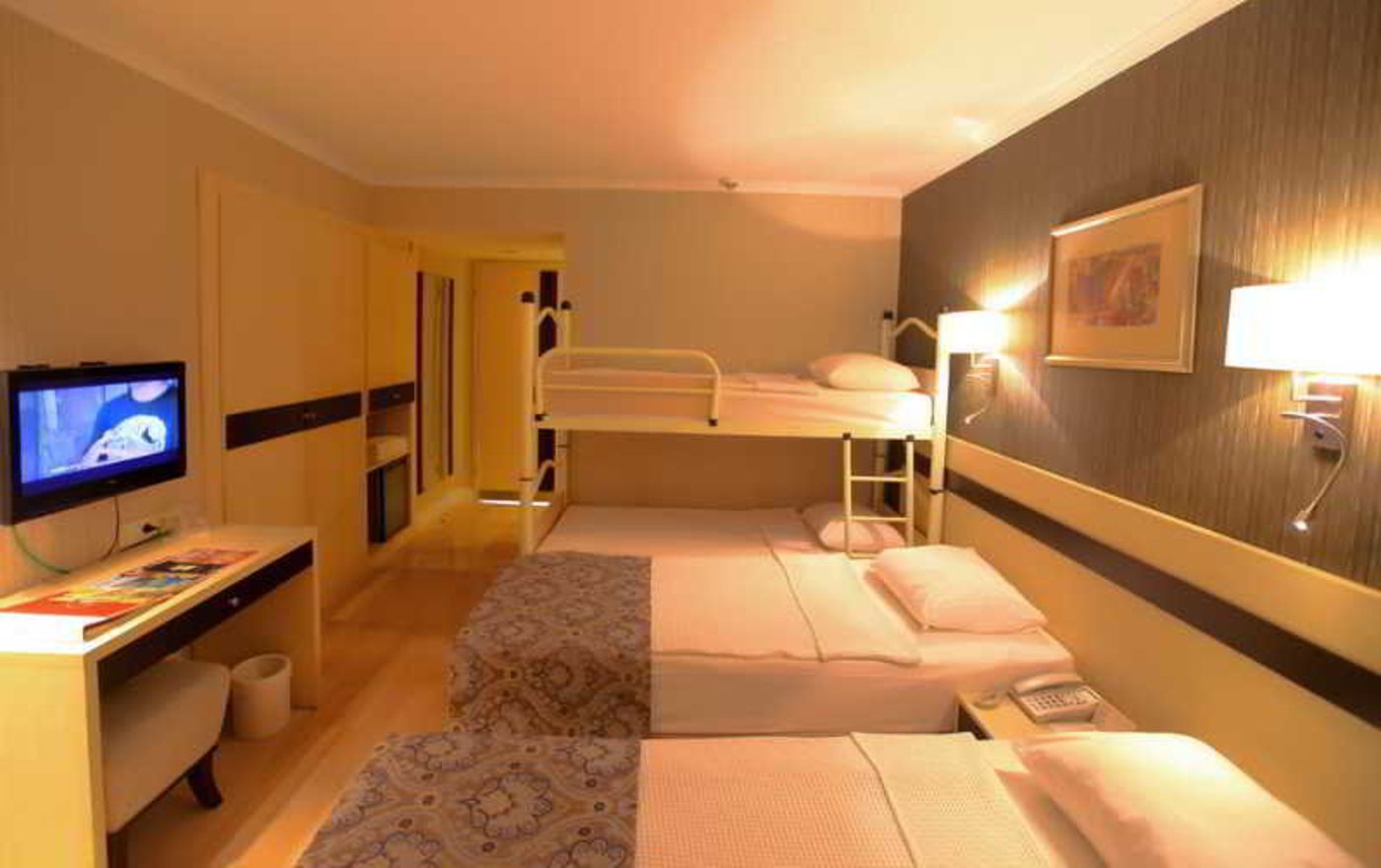 Taksim-International-Obakoy-Hotel-Room-18