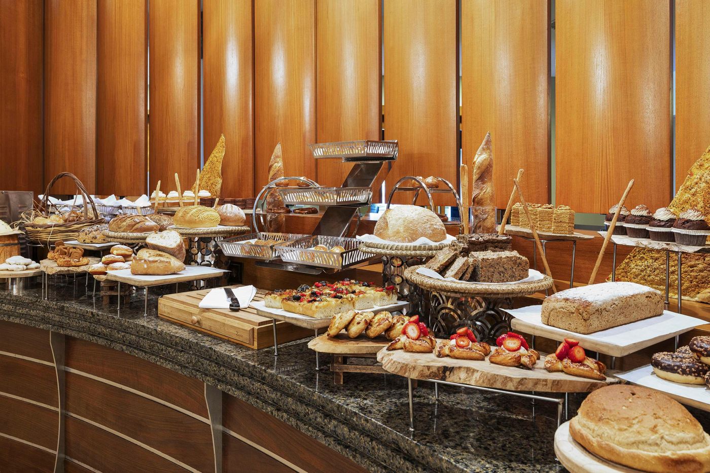 Kempinski-Barbaros-Bay-Bodrum-Restaurant-49