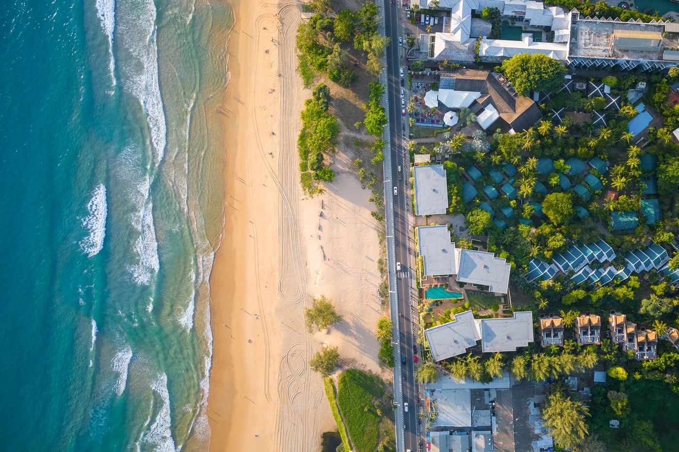 Movenpick-Resort---Spa-Karon-Beach-Phuket-Pool-87