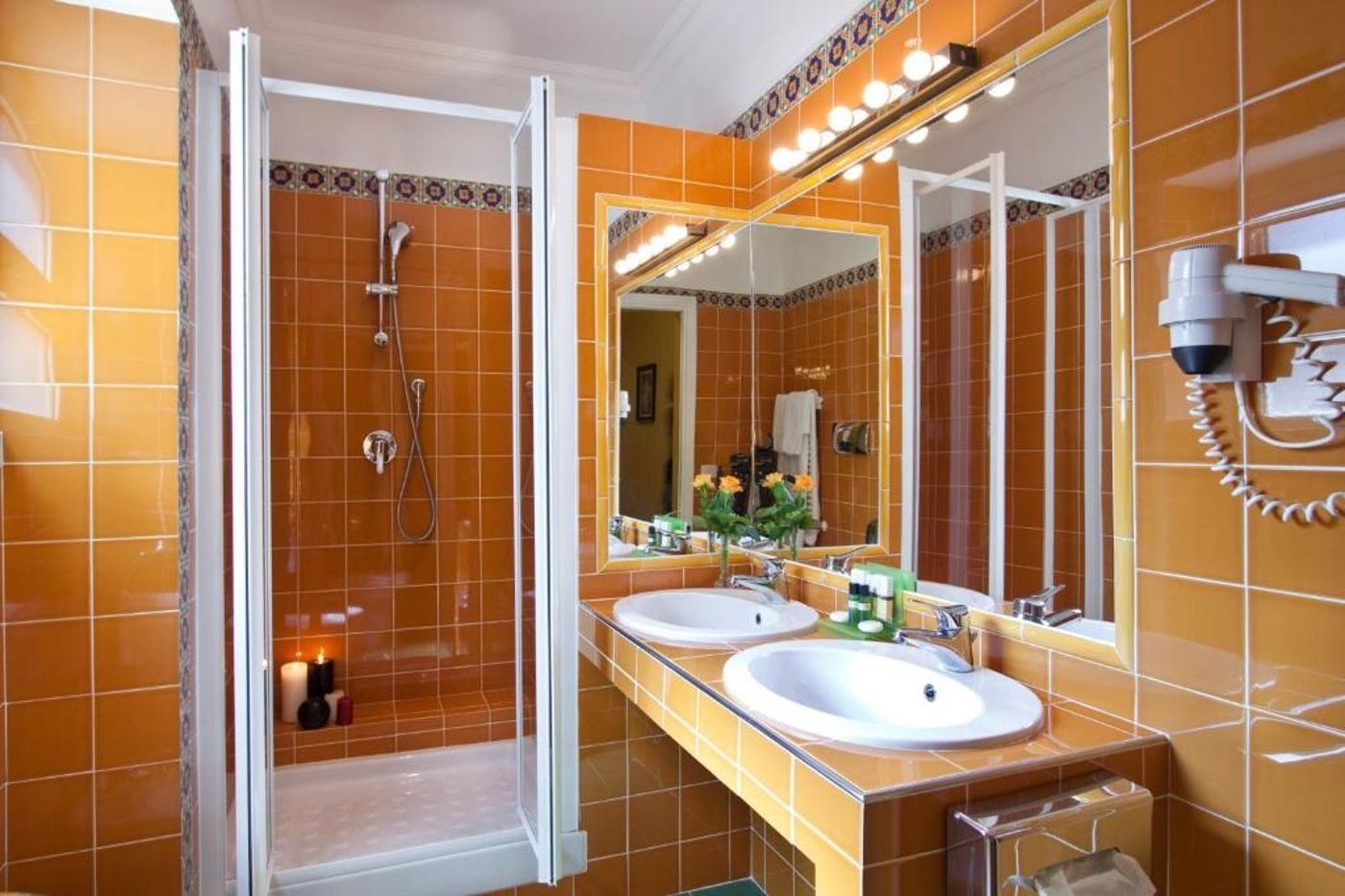 Hotel-Diana-Roof-Garden-Rome-Room-35