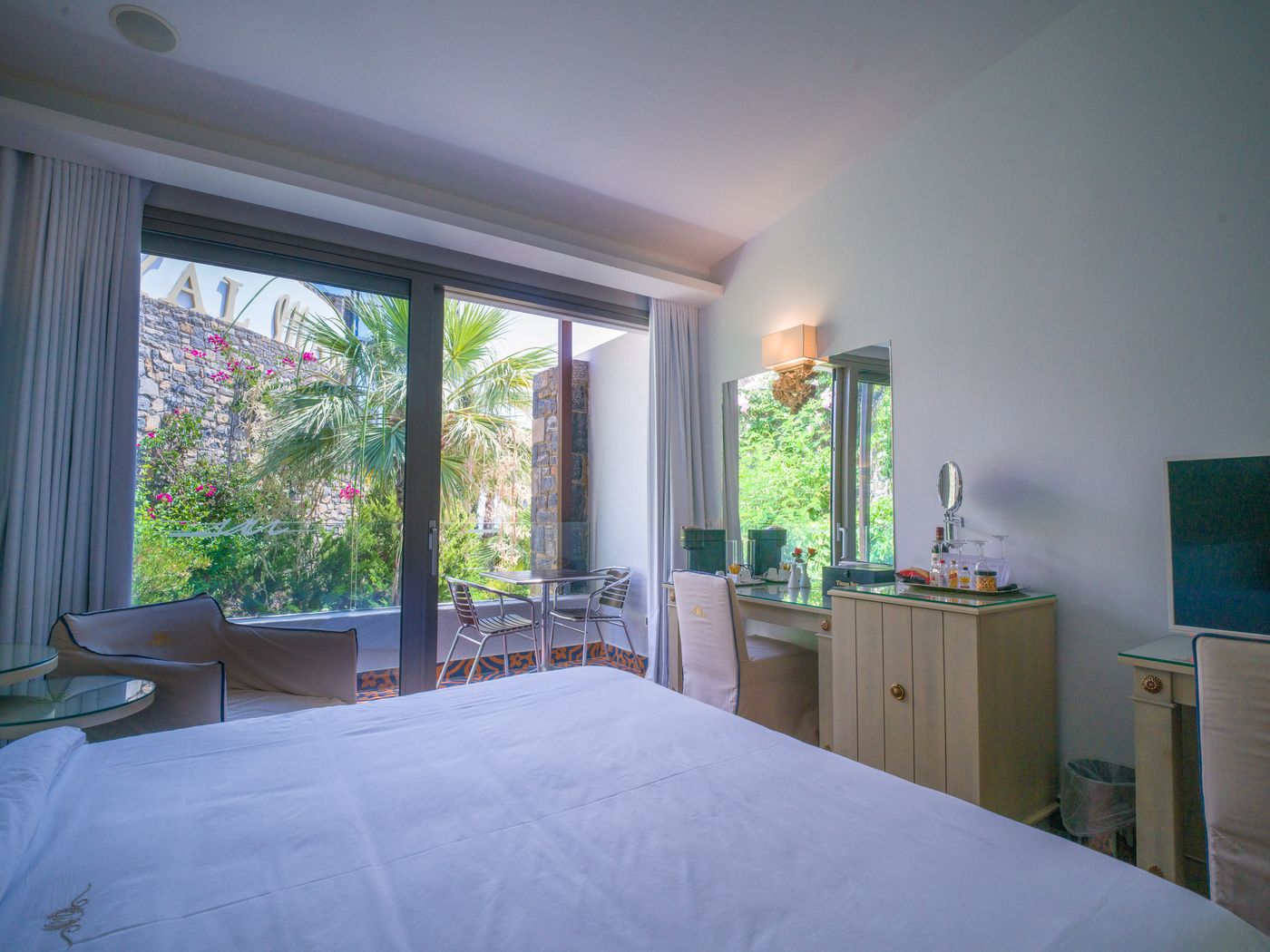 Royal-Marmin---Adult-Only-Room-40