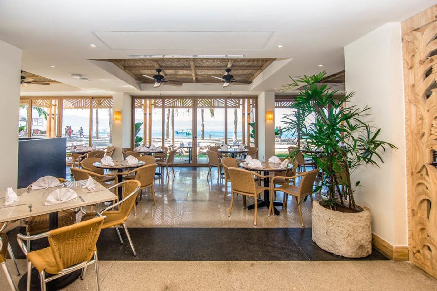 Friendly Puerto Vallarta Beach Resort & Spa