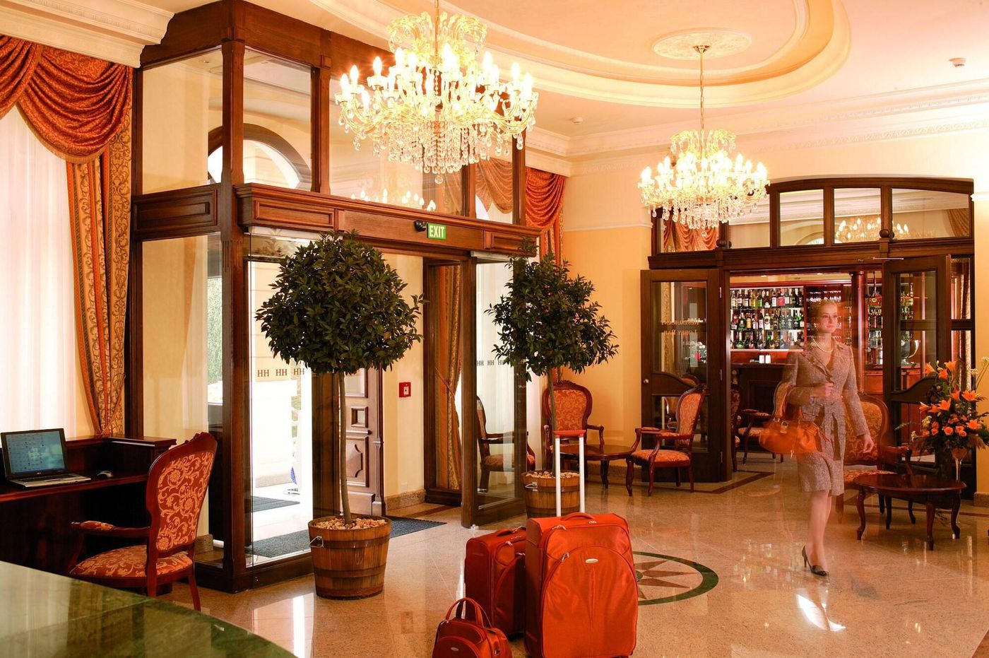 Humboldt Park-Czech Republic-KARLSBAD-Lobby-7