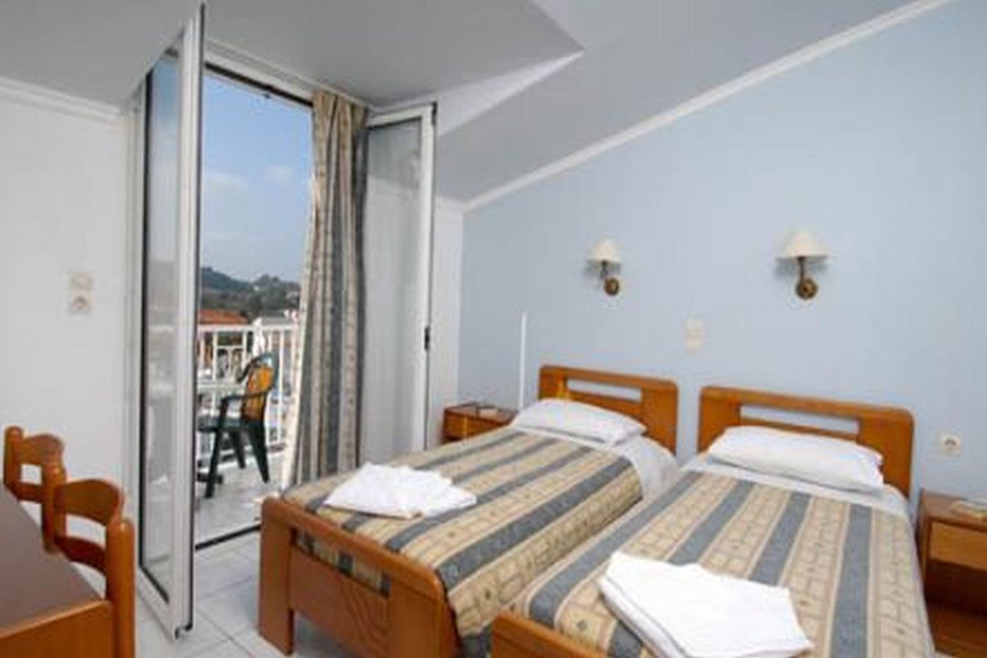 Captains---Commodore---Admiral-Complex-Room-13