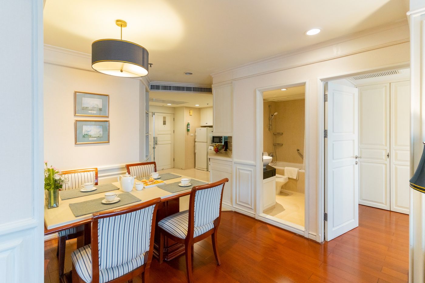 Centre-Point-Hotel-Sukumvit-10-Room-32