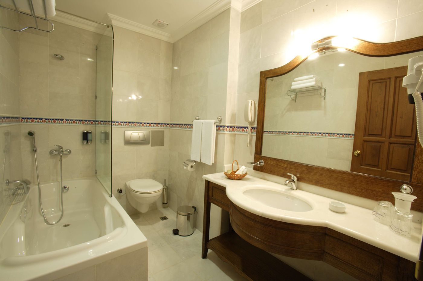 Sultanhan-Boutique-Room-20