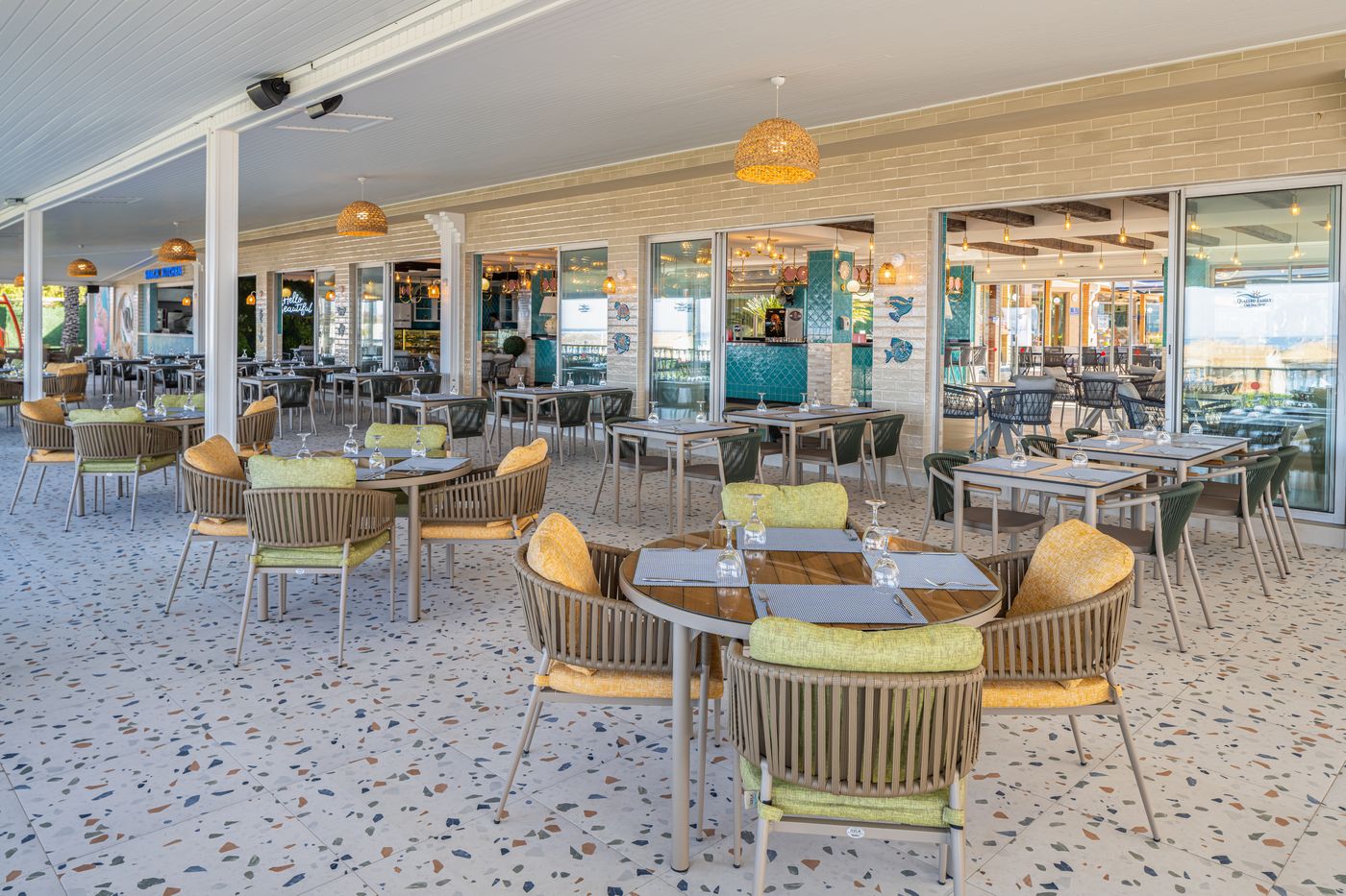 Quatro Famıly Club Dem