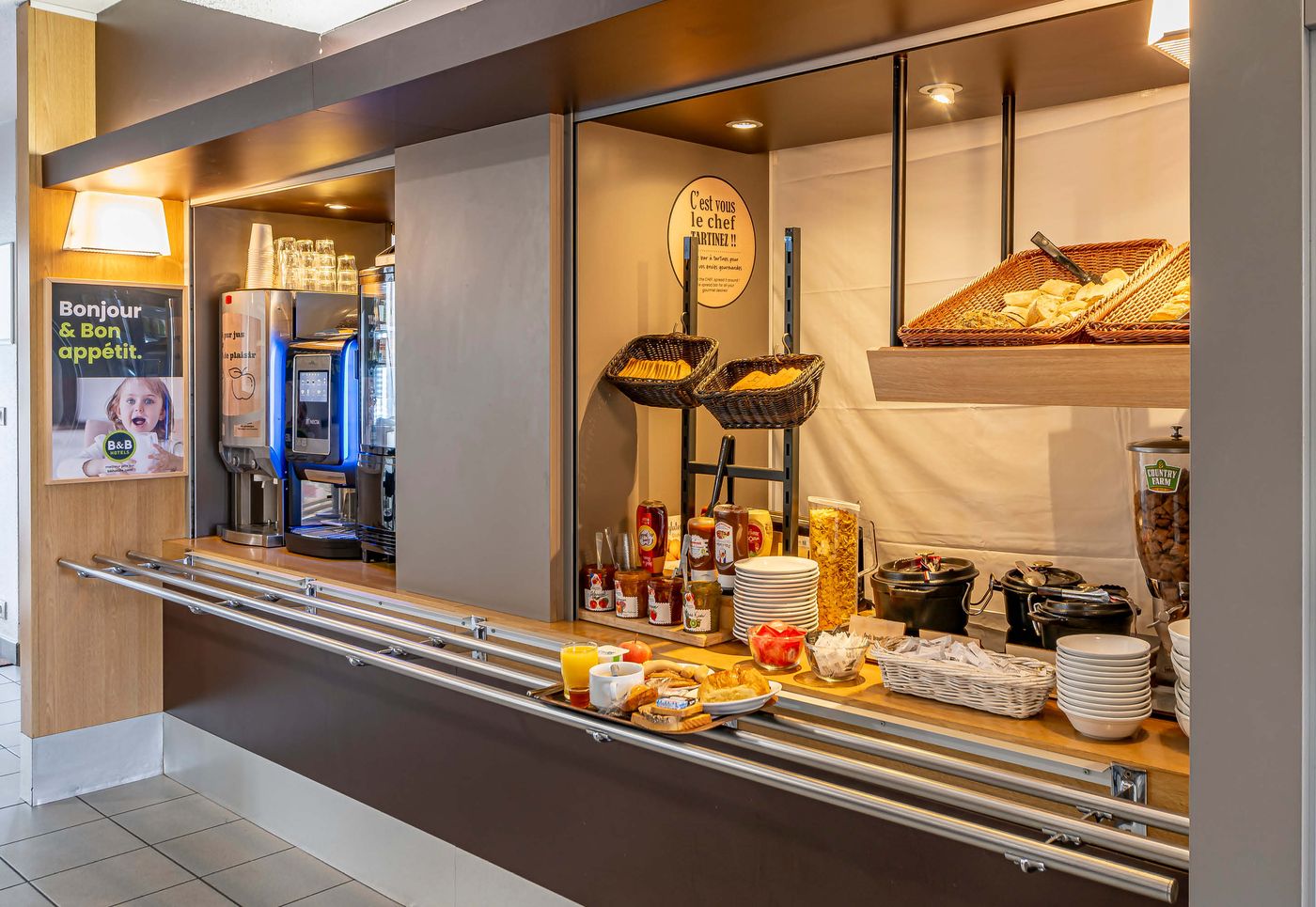 B&B HOTEL Bordeaux Sud - France - VILLENAVE D'ORNON - Restaurant - 7