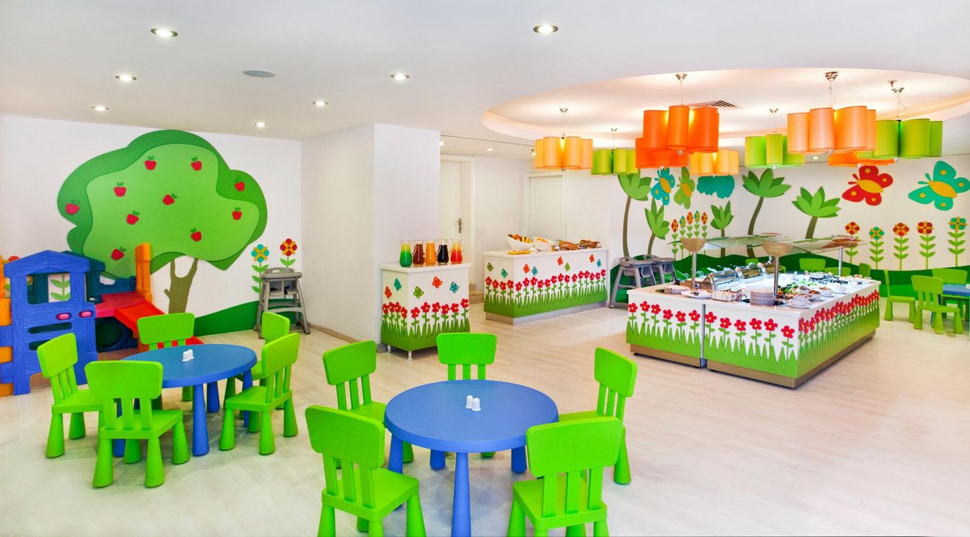 Akka-Antedon-Hotel-Sports-and-Entertainment-67