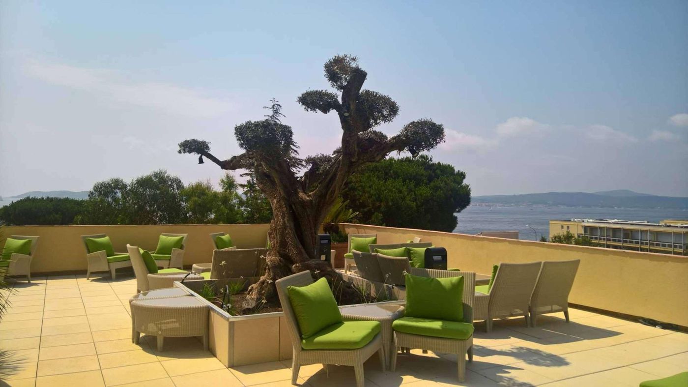 Best-Western-Premier-Montfleuri-General-view-16