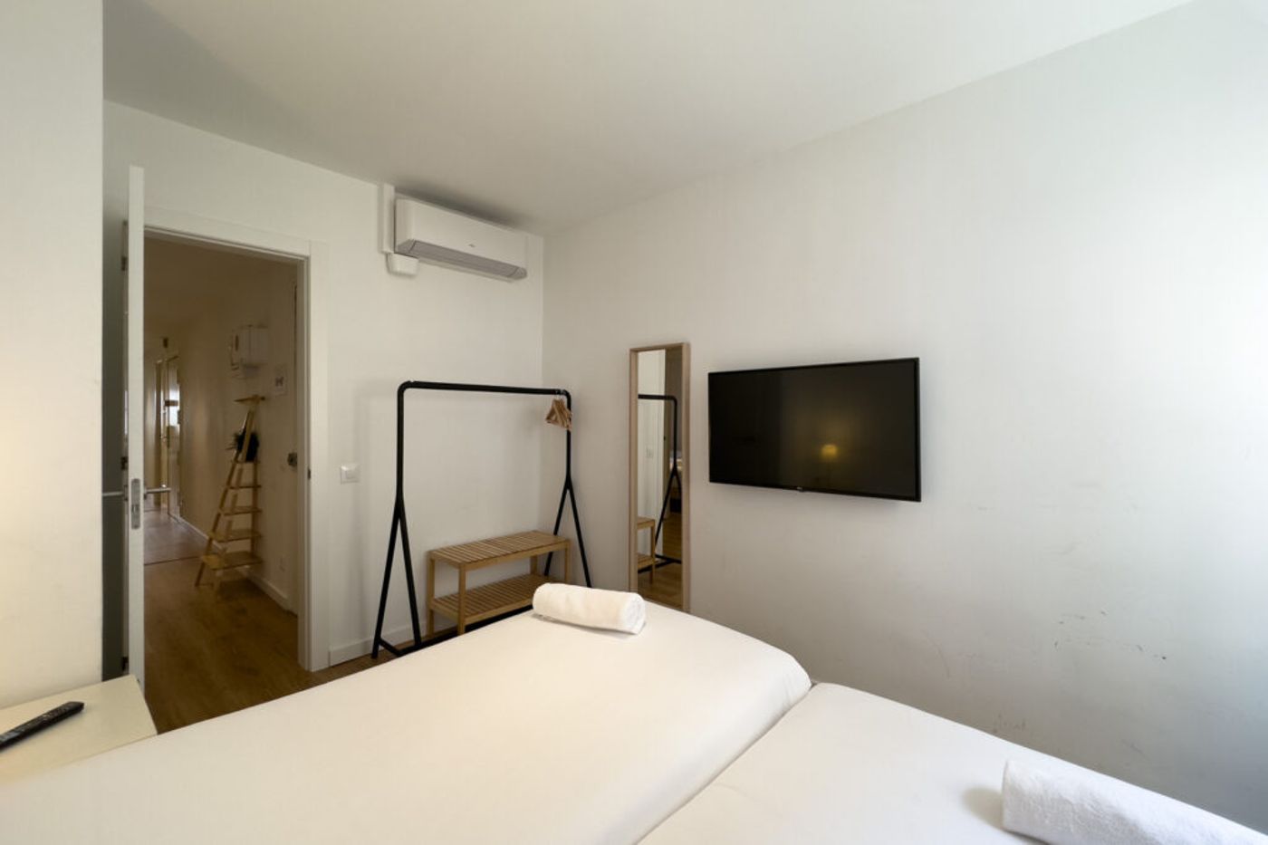 Ainb Barcelona Sants Apartments-Spain-BARCELONA-Room-6