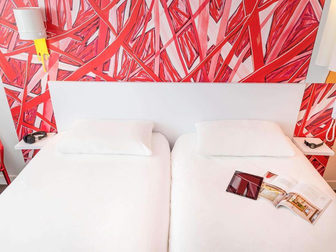 ibis-Styles-Paris-La-Defense-Courbevoie-Room-22