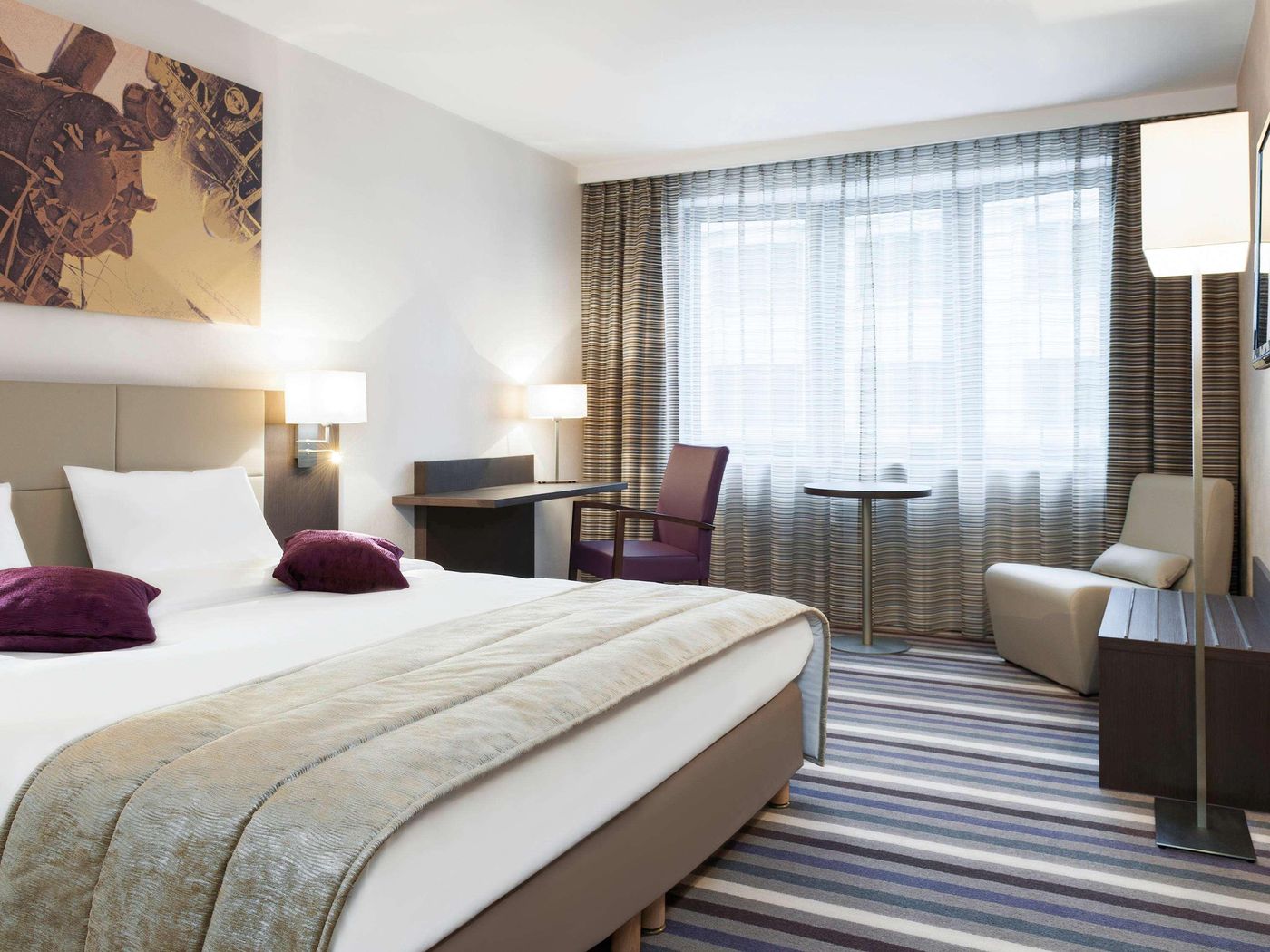 Hotel-Mercure-Brussels-Centre-Midi-Room-14