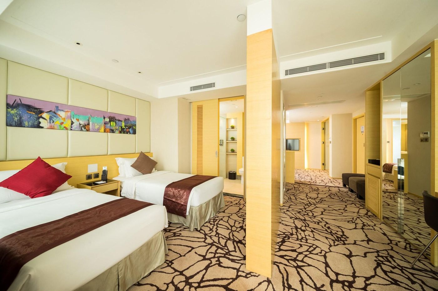 Eco-Tree-Hotel-Room-6