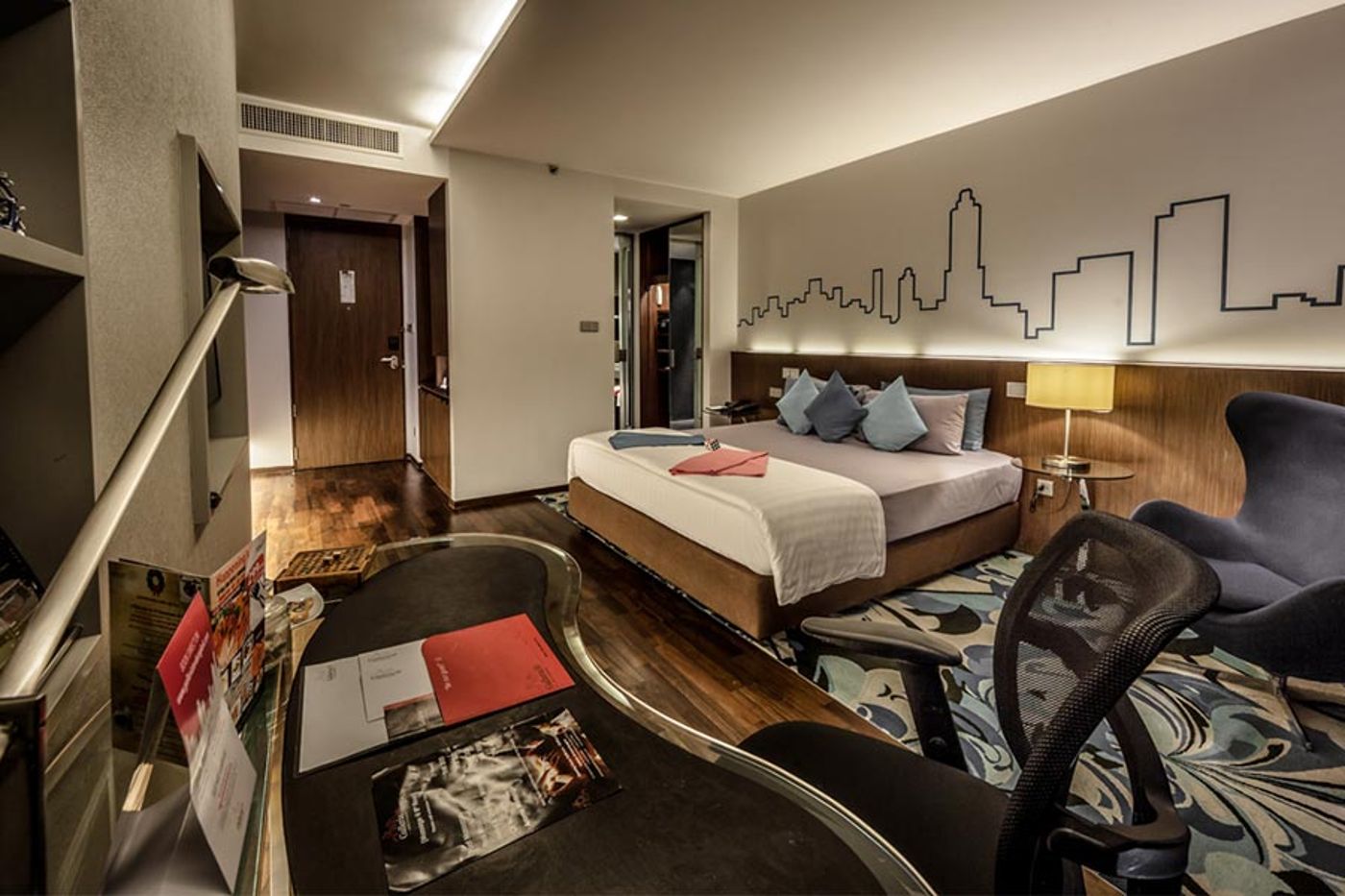 Galleria-10-Sukhumvit-by-Compass-Hospitality-Room-10