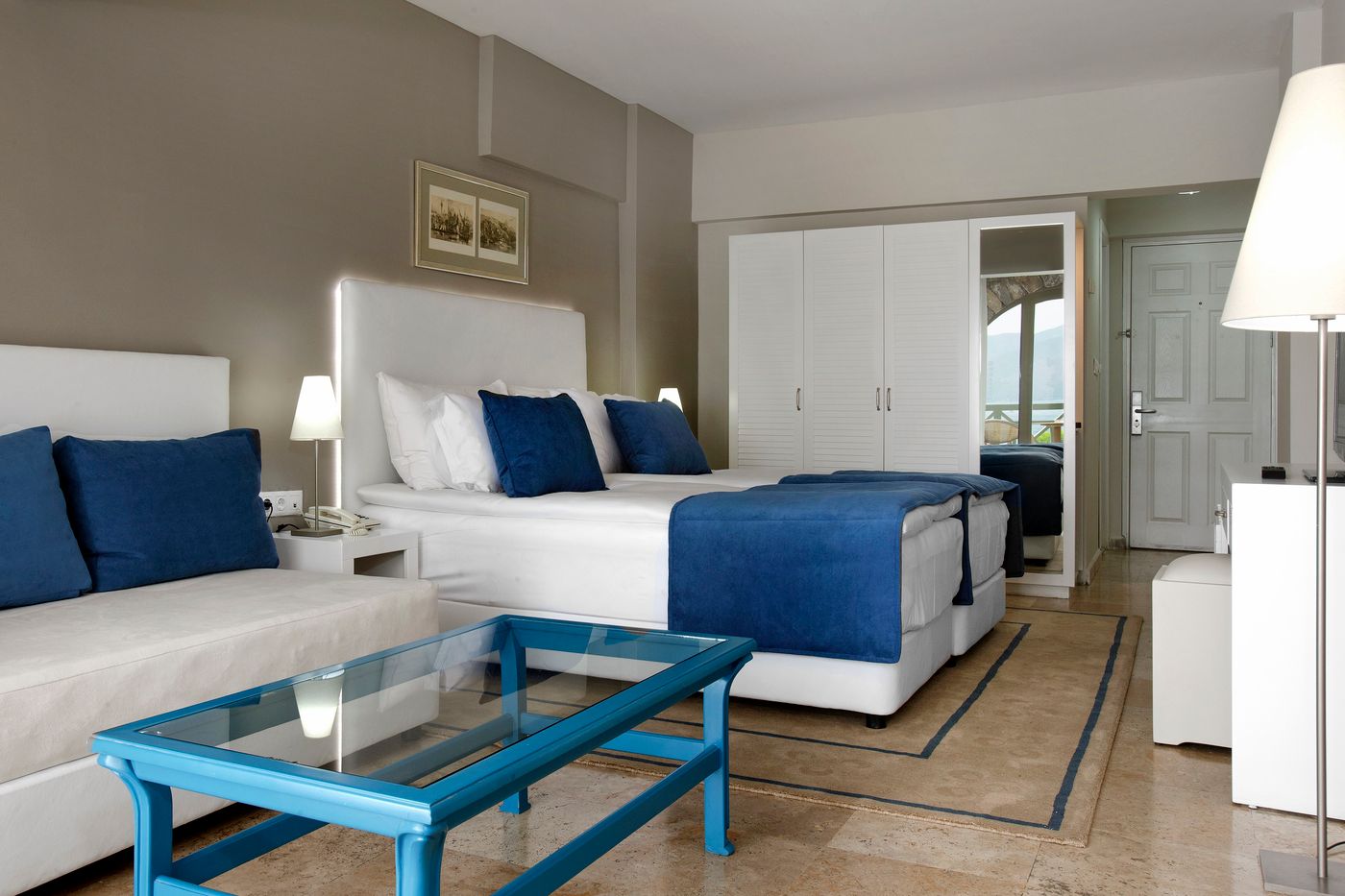 Marti-La-Perla---Adult-Only-Room-19