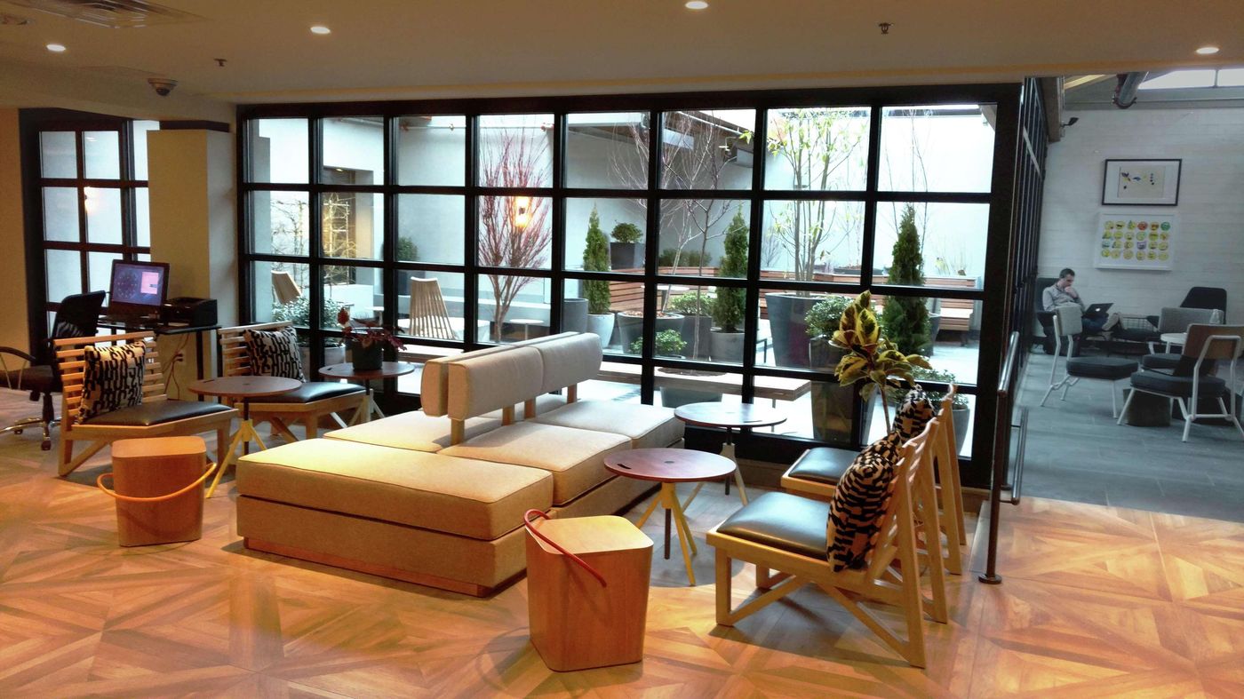 Freepoint-Hotel-Cambridge--a-Tapestry-Collection-Lobby-7
