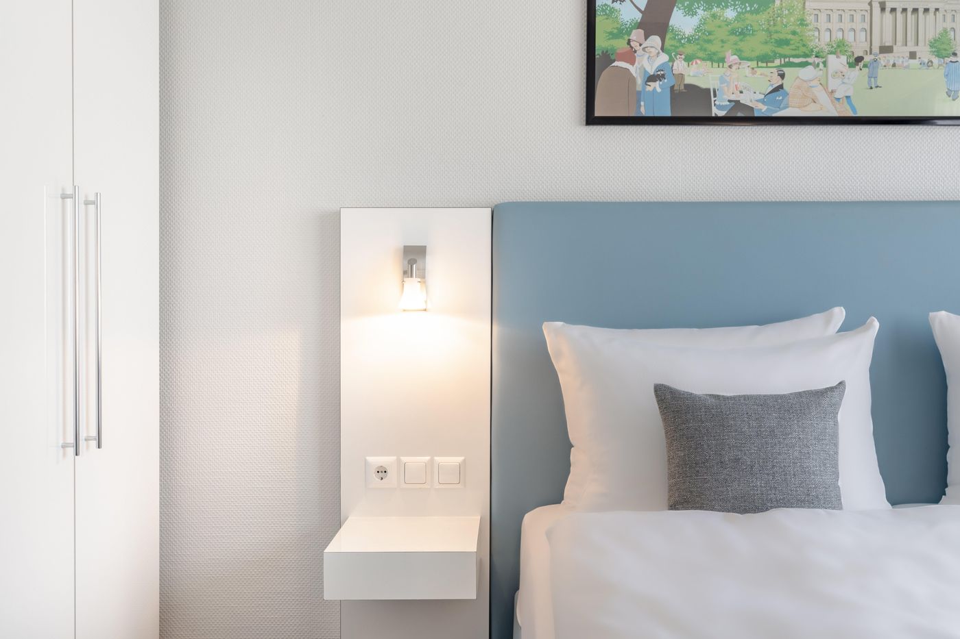 Select-Hotel-Berlin-Checkpoint-Charlie-Room-40