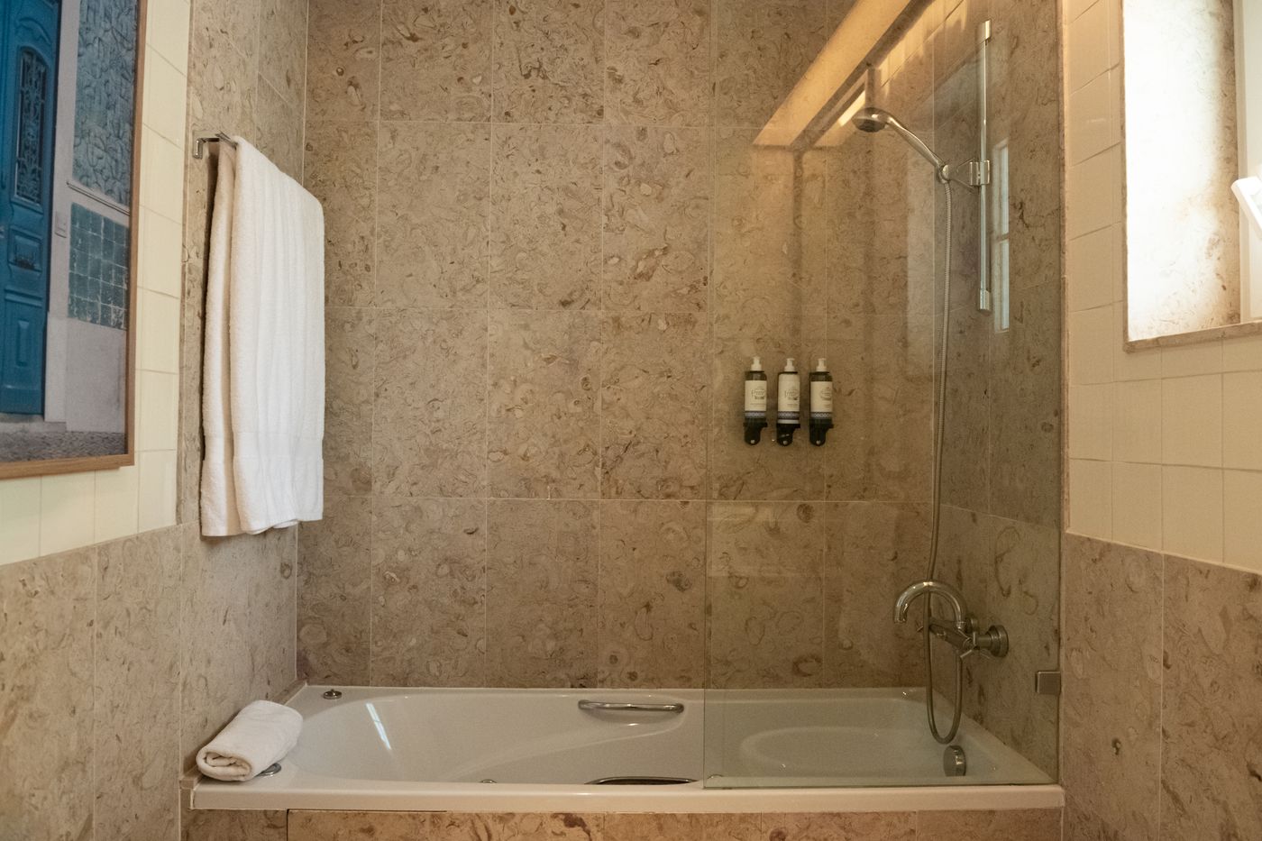 Domes-Lake-Algarve-Room-71